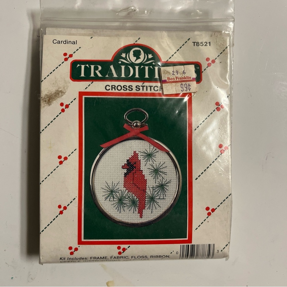 Traditions CARDINAL Ctd Cross Stitch KIT #T8521 Vintage